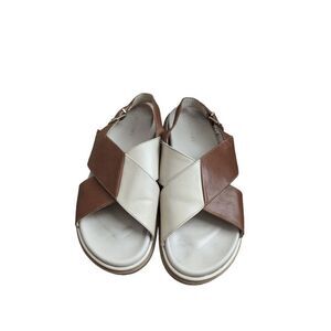 Alohas‎ Marshmallow criss cross sandals camel + ivory size 10